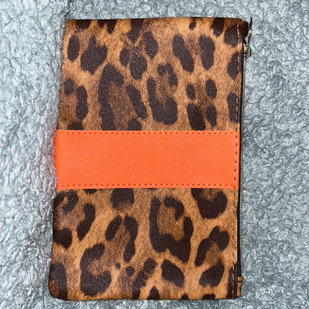 Ipsy makeup bag